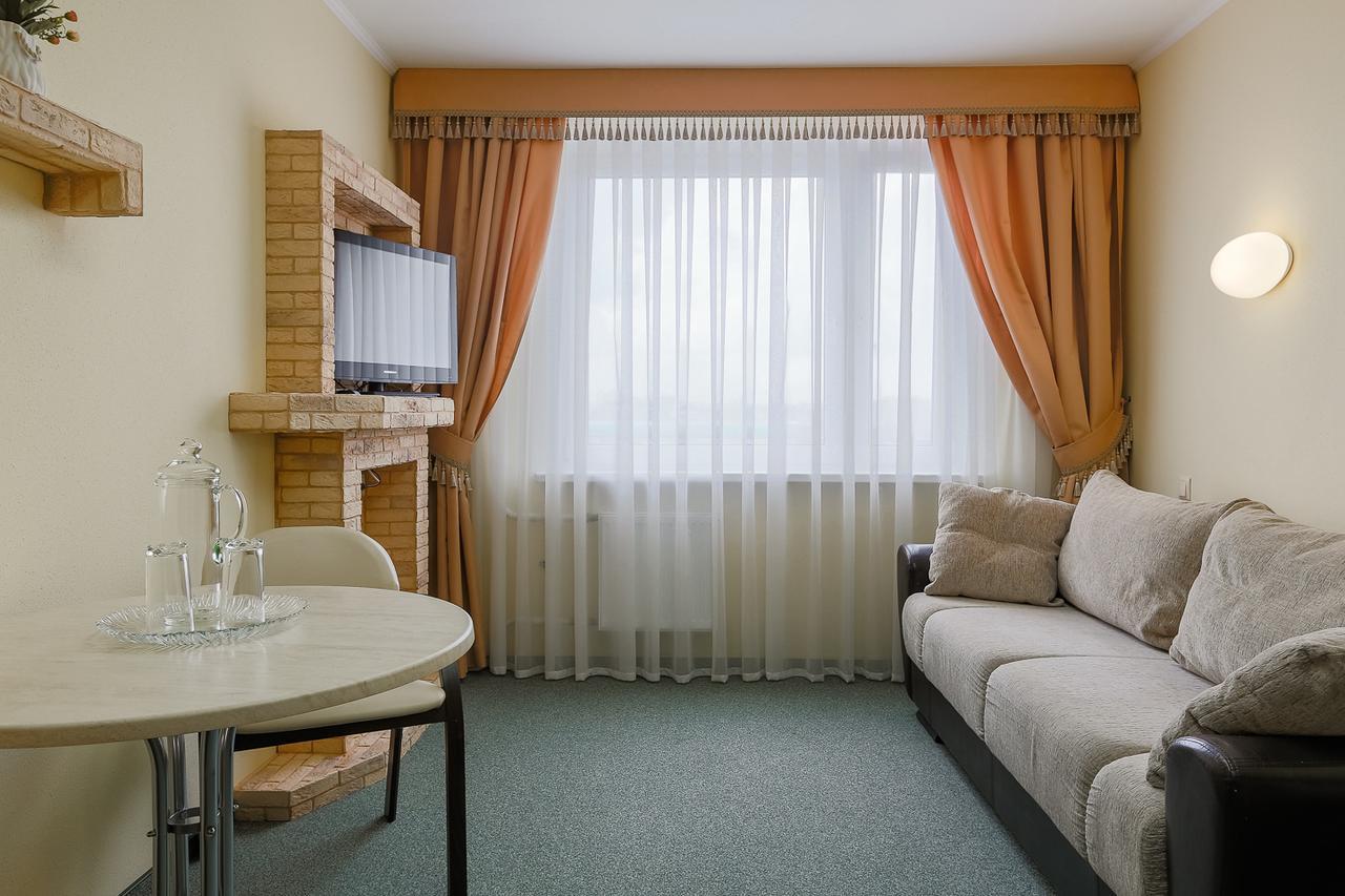 Sport Time Hotel Minsk Exterior foto